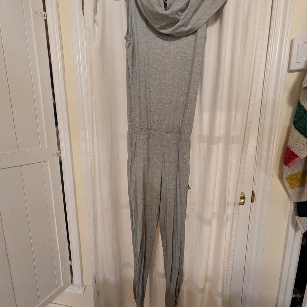 Elegant Heather Gray Women's Jumpsuit